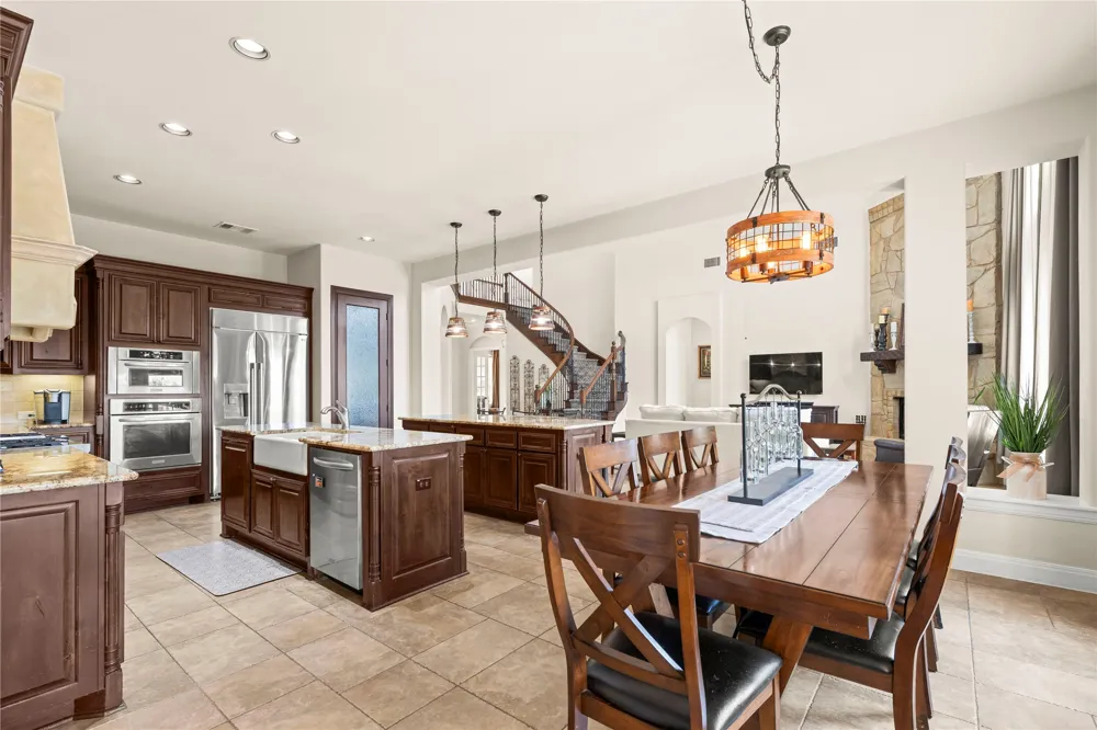 17112 Yellowstar Drive Austin, TX 78738