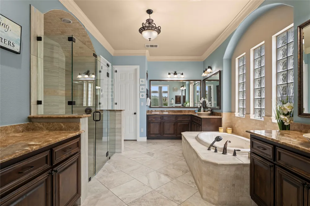 17112 Yellowstar Drive Austin, TX 78738