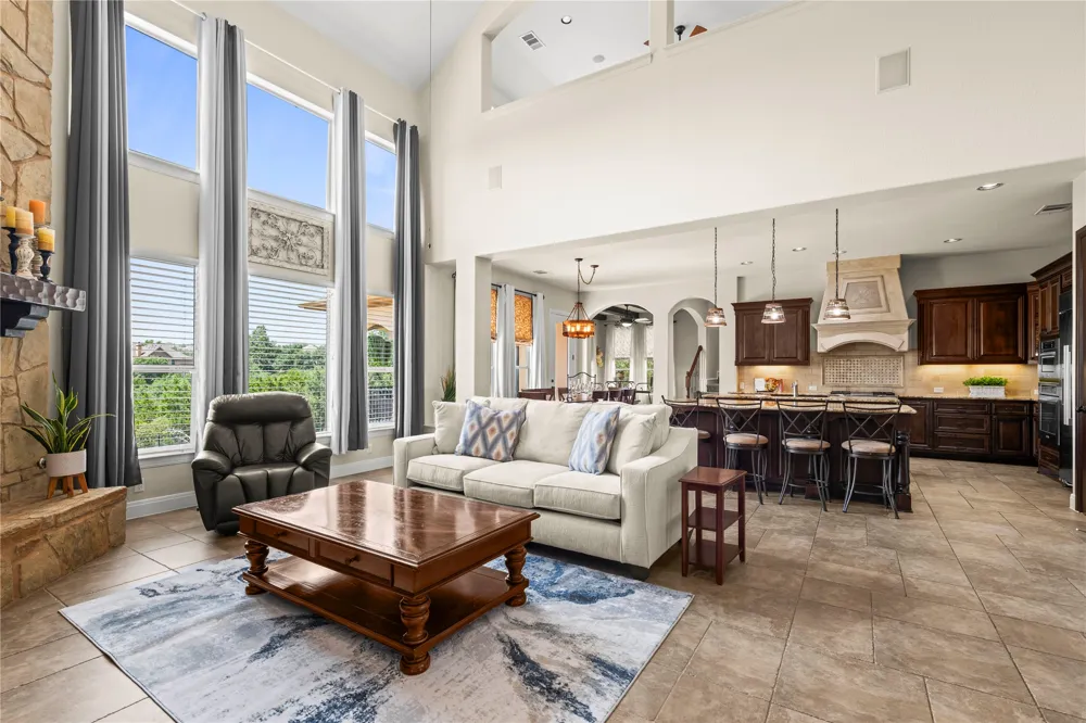 17112 Yellowstar Drive Austin, TX 78738
