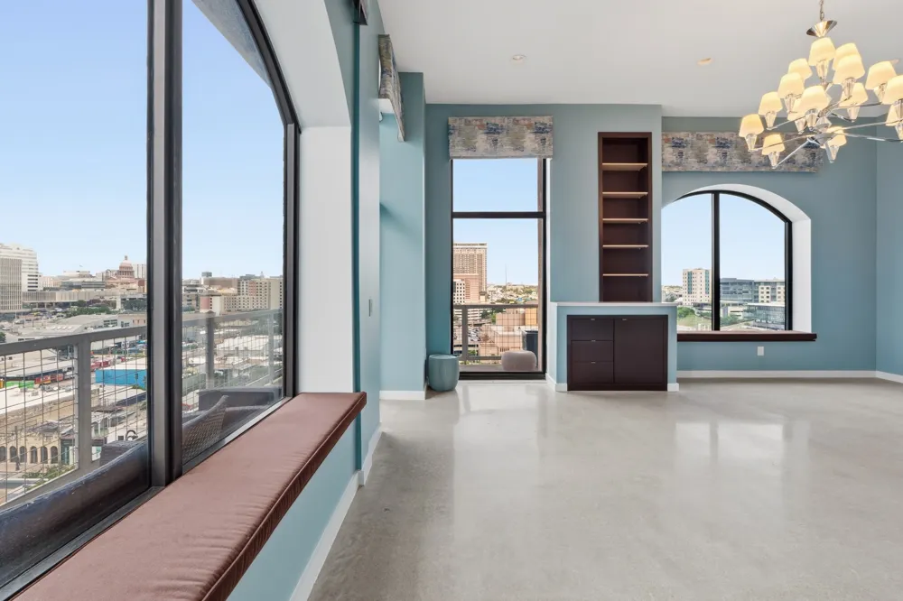 507 Sabine Street #901 Austin, TX 78701