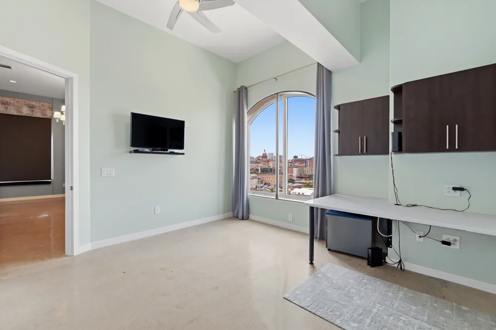 507 Sabine Street #901 Austin, TX 78701