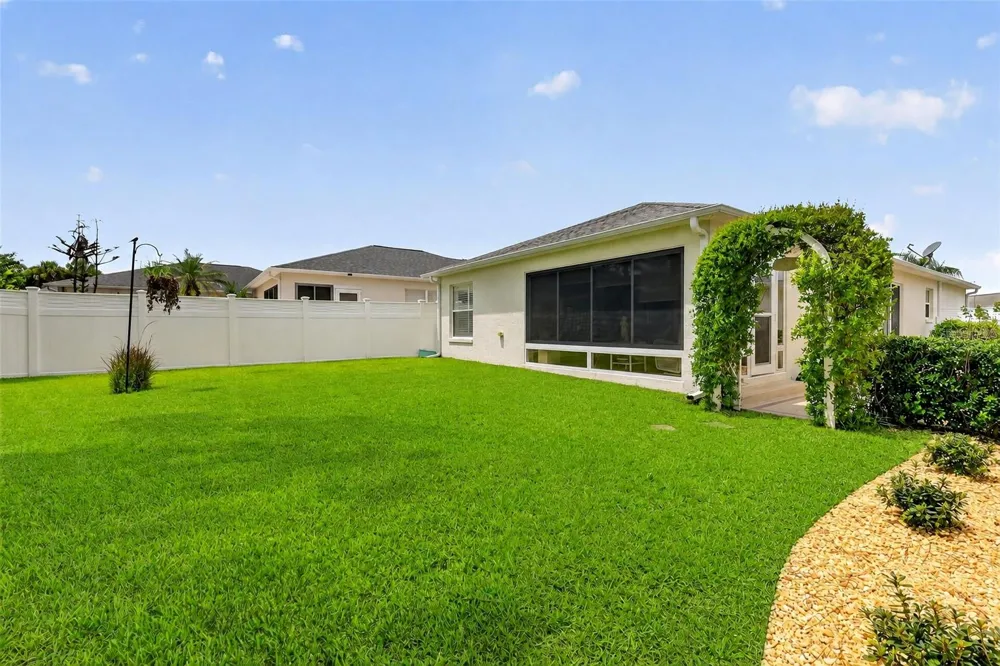 1631 SUMMERCHASE LOOP The Villages, FL 32162