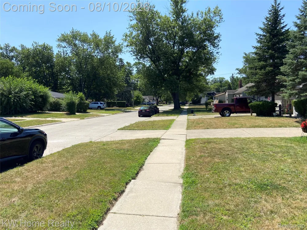 18843 Norborne Redford Charter Township, MI 48240