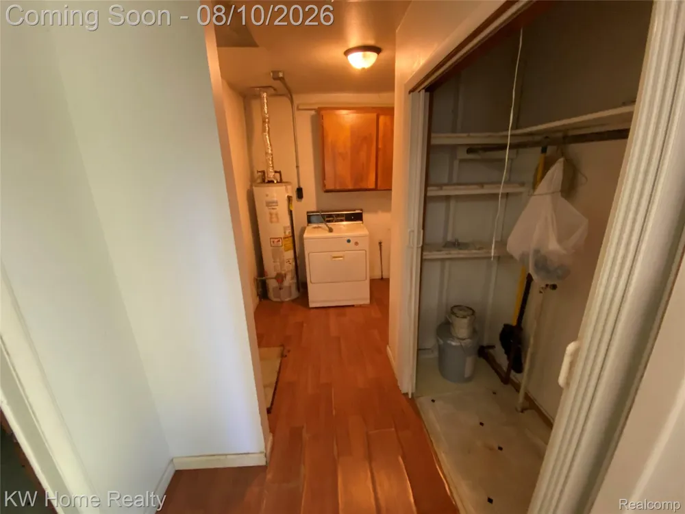 18843 Norborne Redford Charter Township, MI 48240