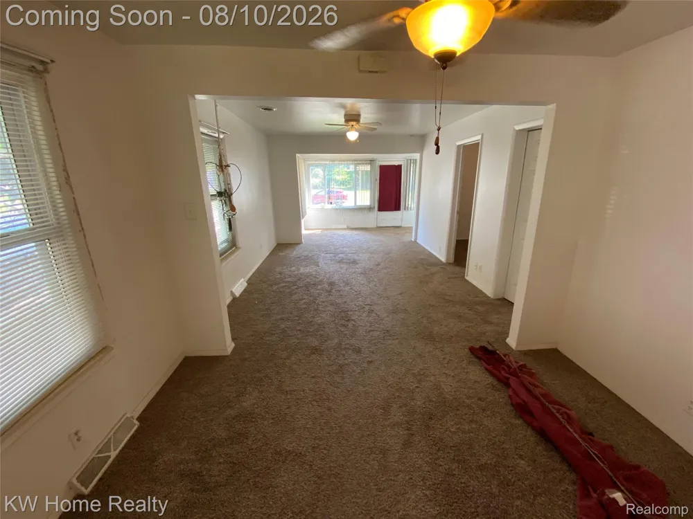 18843 Norborne Redford Charter Township, MI 48240