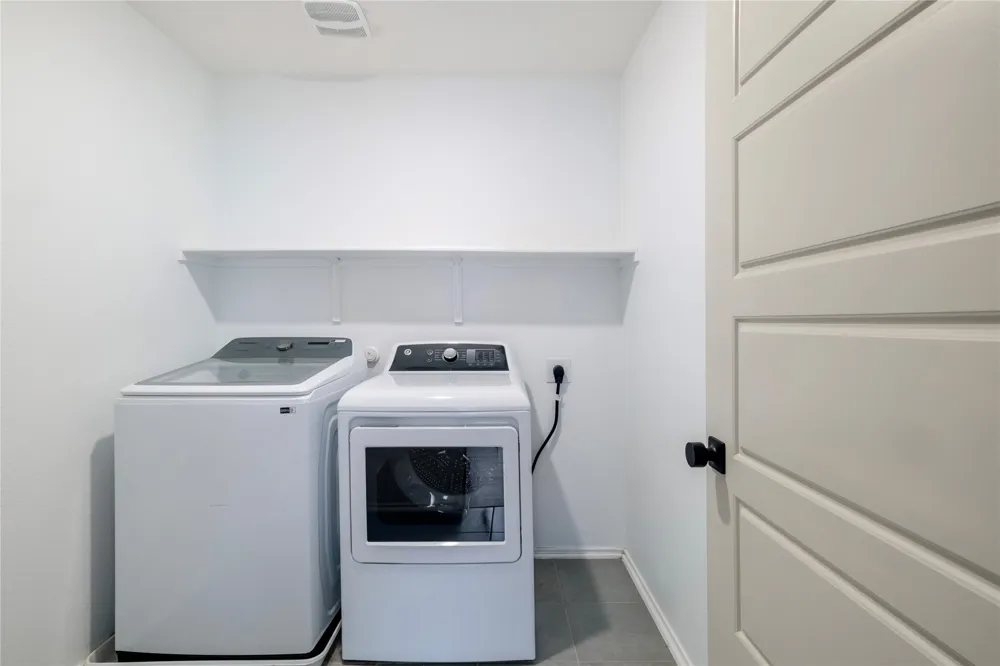 14405 James Buchanan Street Manor, TX 78653