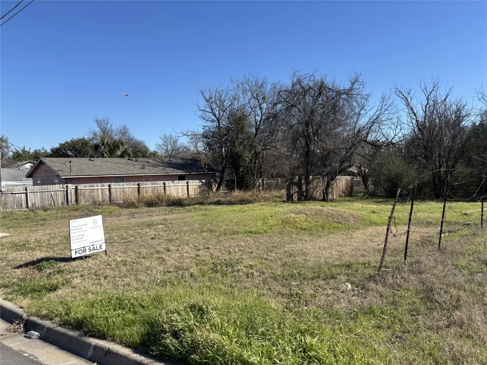 3509 Pennsylvania Avenue Austin, TX 78721