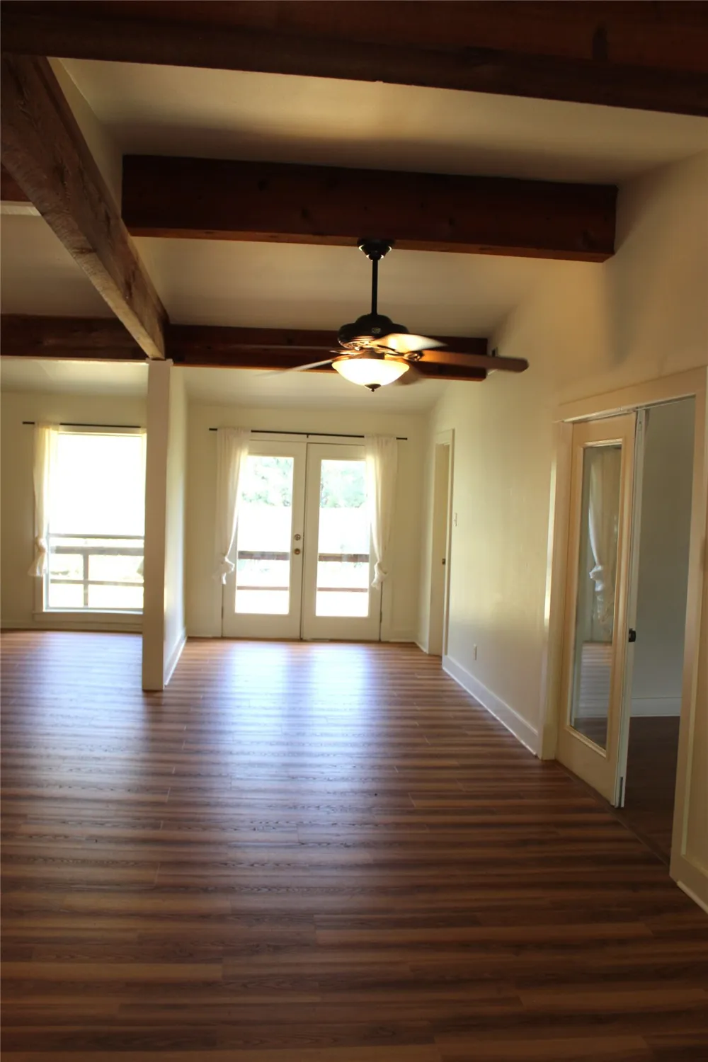 630 Hillsedge Road Wimberley, TX 78676
