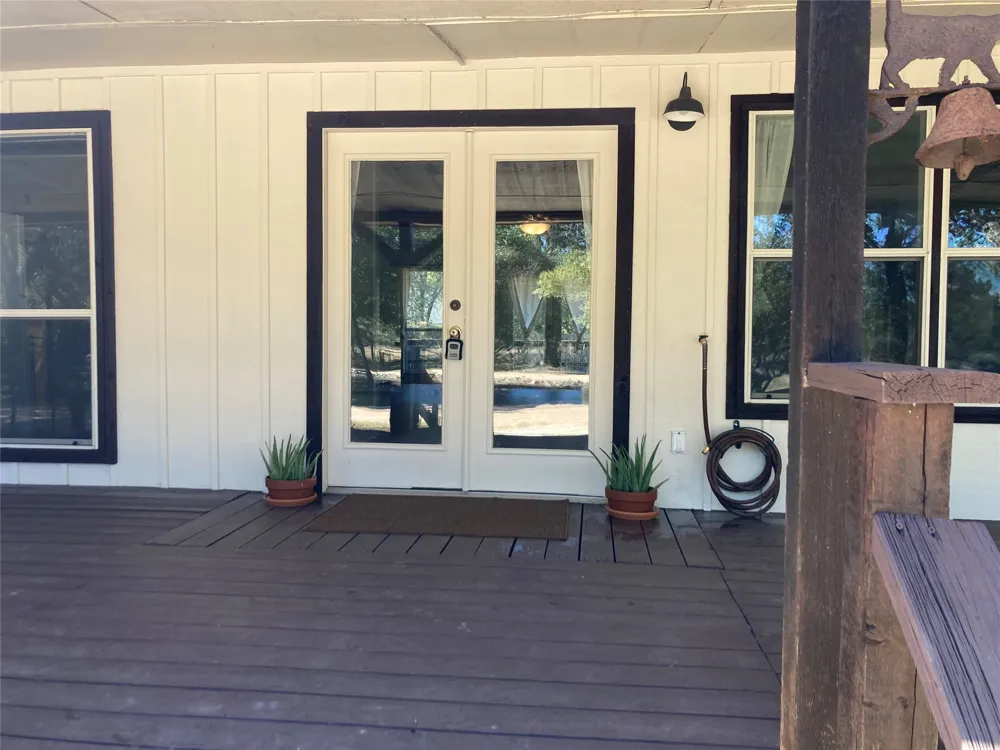 630 Hillsedge Road Wimberley, TX 78676