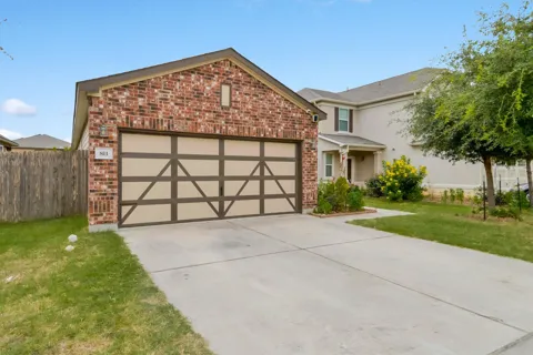 811 Screech Owl Drive