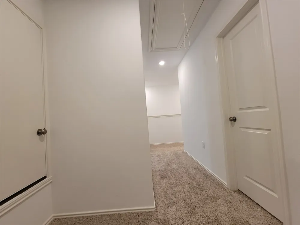 12109 Short Leaf Path Del Valle, TX 78617