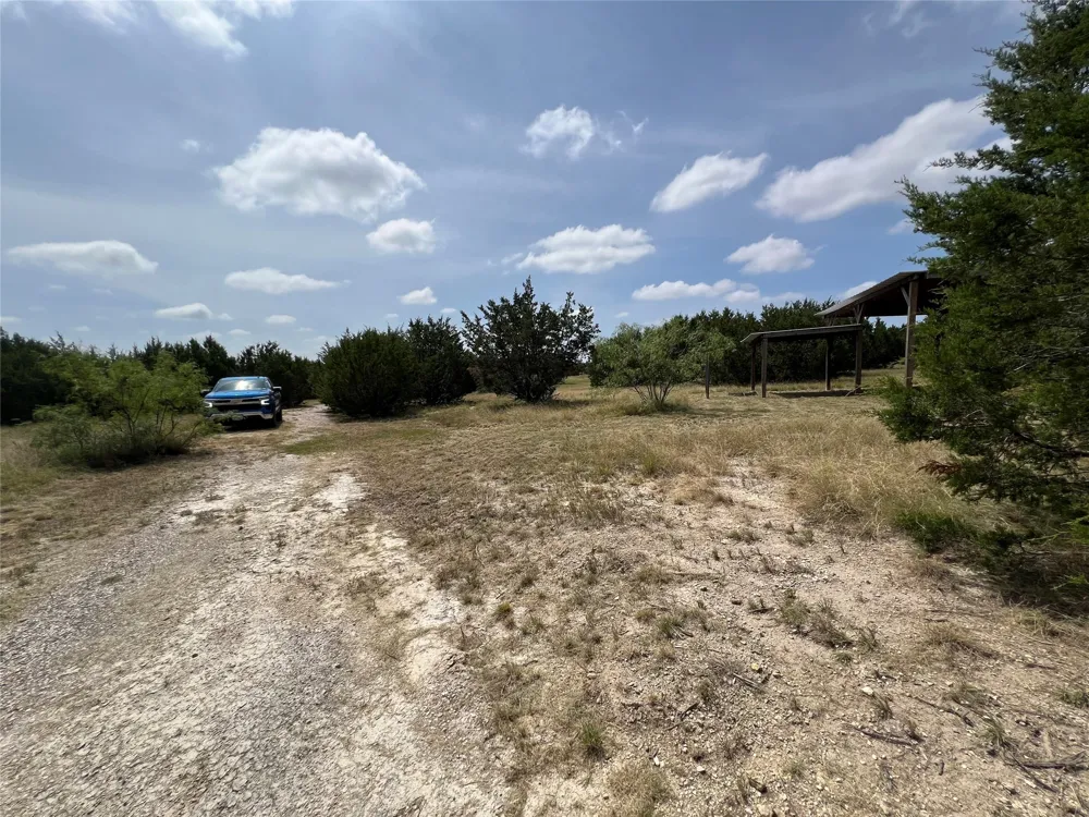 118 High View Lane Lampasas, TX 76550
