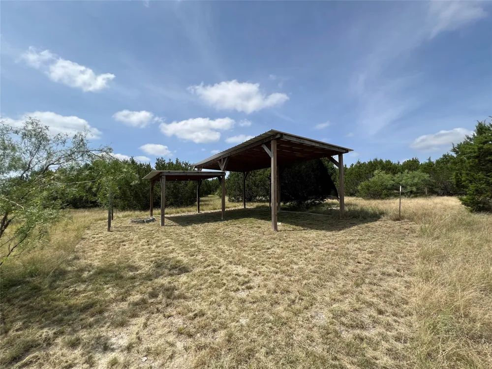 118 High View Lane Lampasas, TX 76550