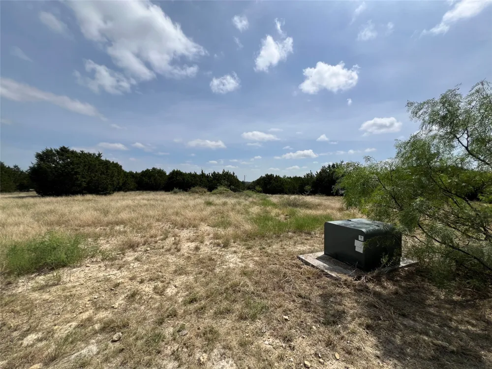 118 High View Lane Lampasas, TX 76550