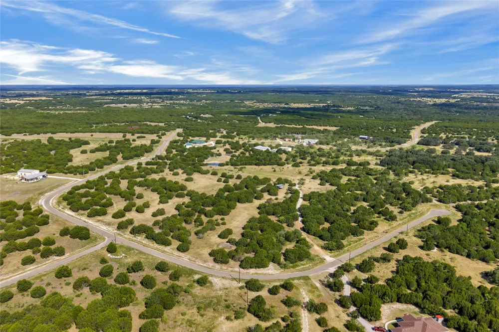 118 High View Lane Lampasas, TX 76550