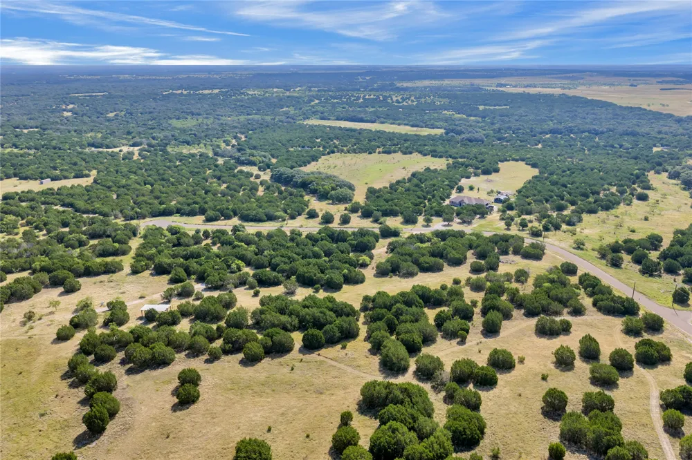 118 High View Lane Lampasas, TX 76550