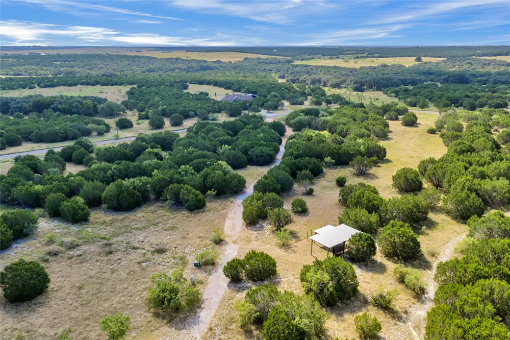 118 High View Lane Lampasas, TX 76550