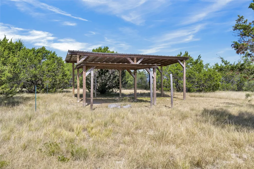 118 High View Lane Lampasas, TX 76550