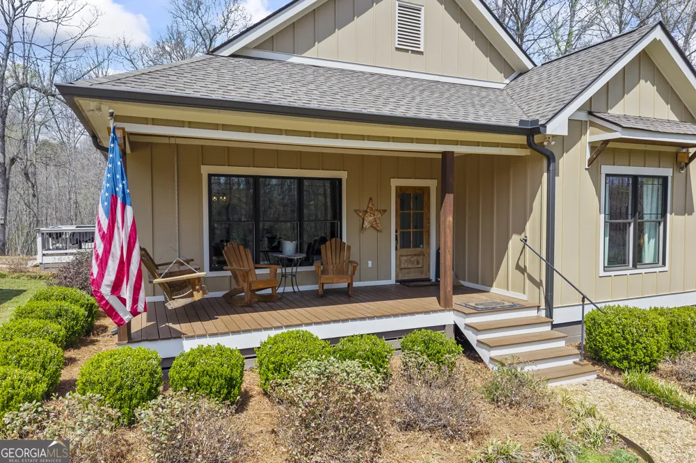 5240 Highway 17 Clarkesville, GA 30523