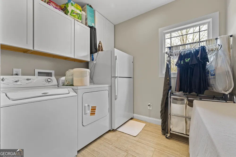 5240 Highway 17 Clarkesville, GA 30523