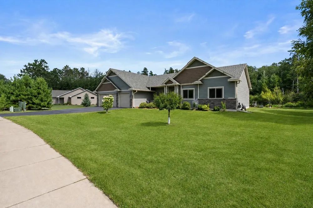 8693 Sugarberry Creek Brainerd, MN 56401