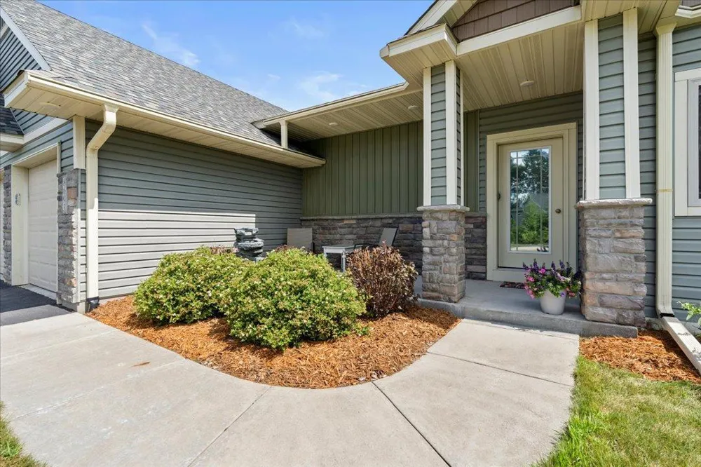 8693 Sugarberry Creek Brainerd, MN 56401