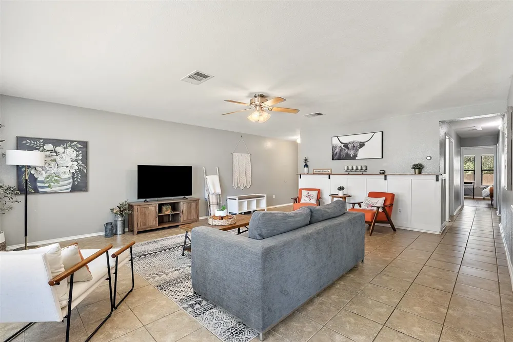 2213 Little Tree Bend Cedar Park, TX 78613