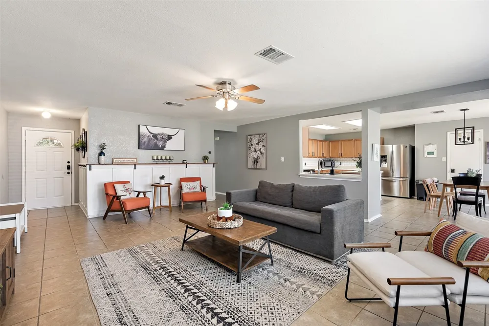 2213 Little Tree Bend Cedar Park, TX 78613
