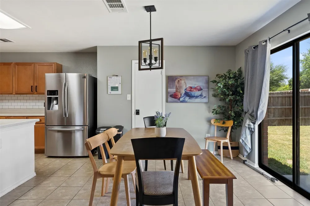 2213 Little Tree Bend Cedar Park, TX 78613