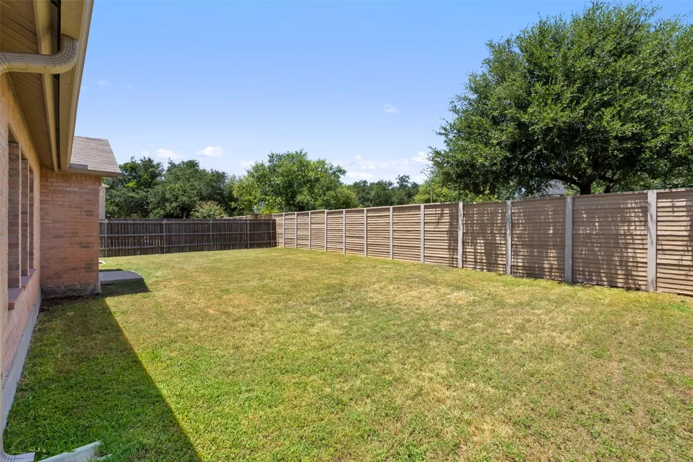 2213 Little Tree Bend Cedar Park, TX 78613