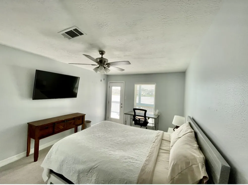 221 Capetown Way Montgomery, TX 77356