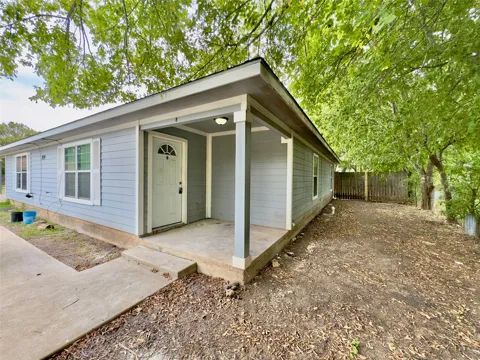 709 San Saba Street #A