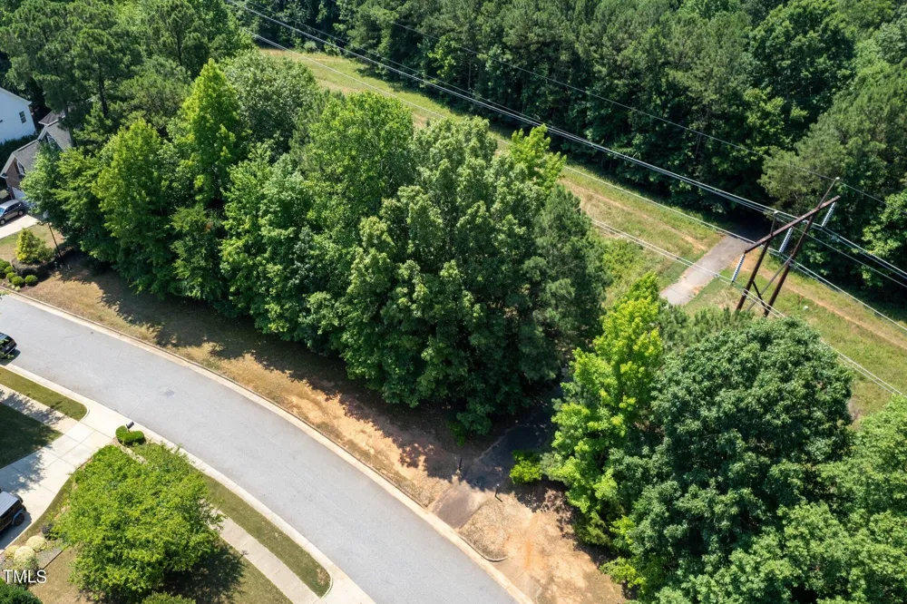 108 Eden Glen Drive Holly Springs, NC 27540