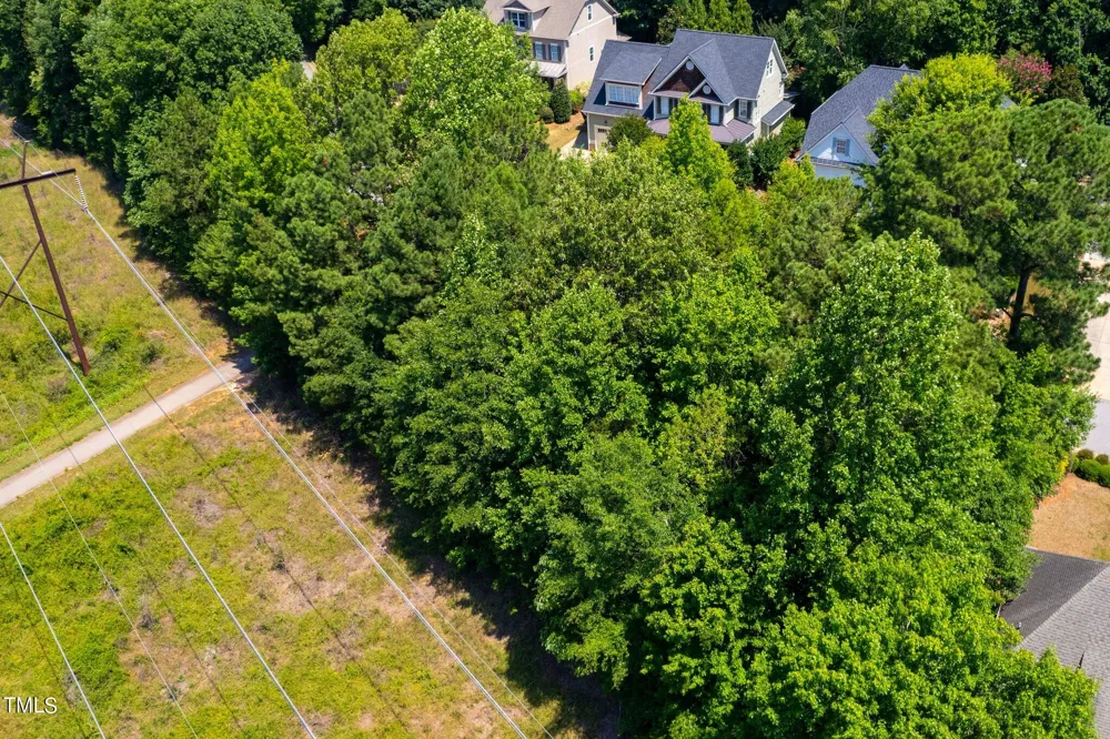 108 Eden Glen Drive Holly Springs, NC 27540