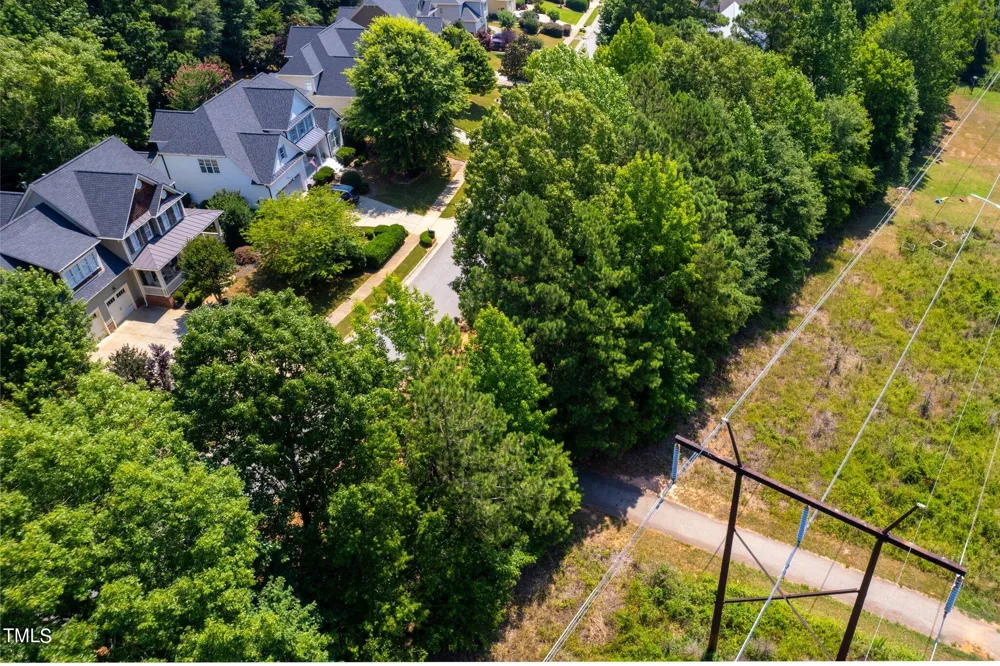 108 Eden Glen Drive Holly Springs, NC 27540