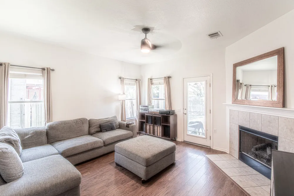 11004 Furrow Hill Drive Austin, TX 78754