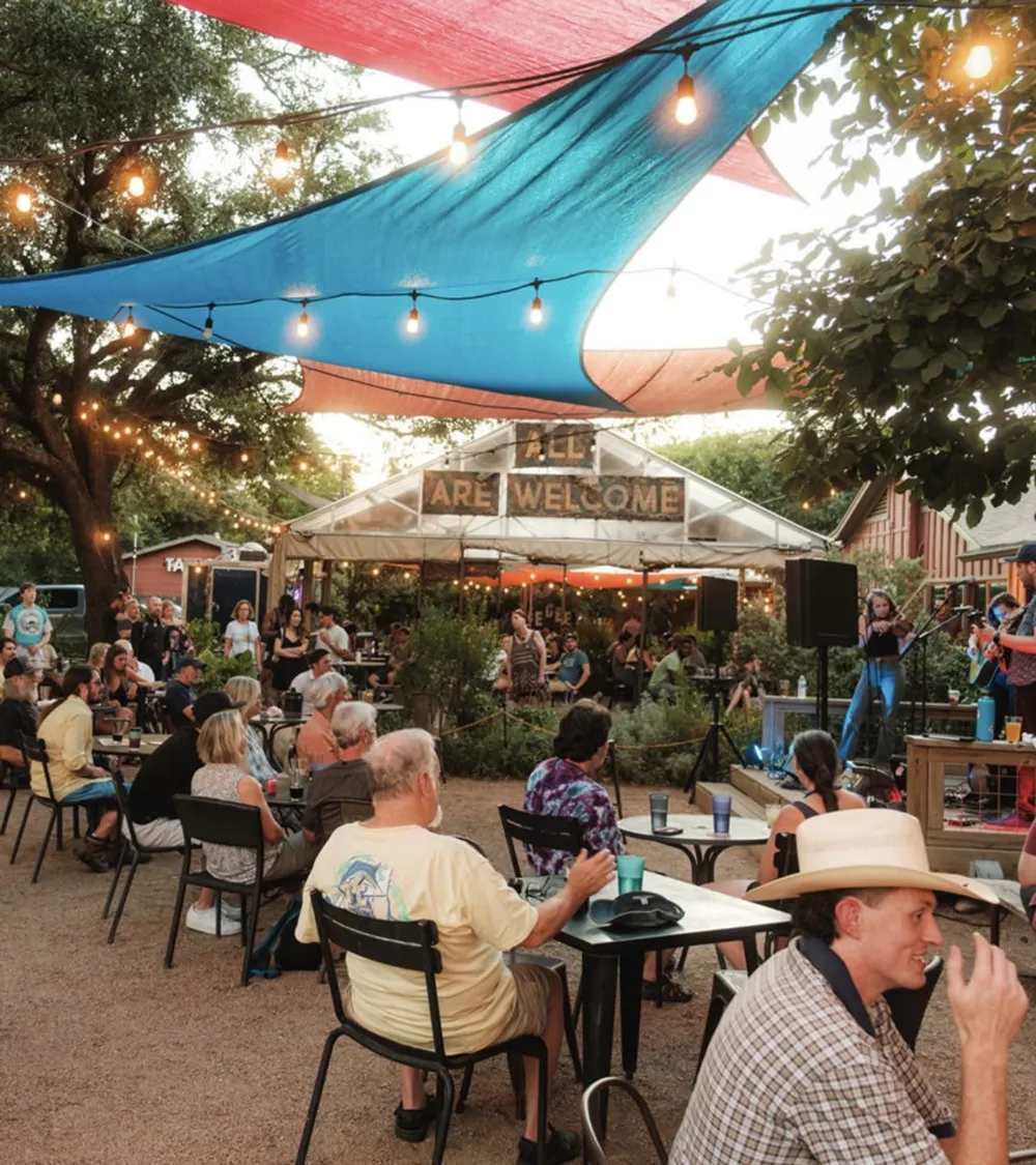 935 Olive Street Austin, TX 78702