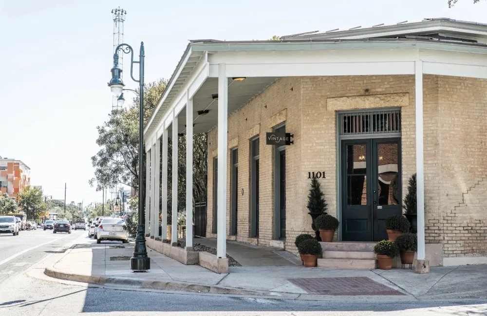 935 Olive Street Austin, TX 78702