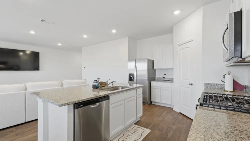 293 Ebbsfleet Drive Uhland, TX 78640