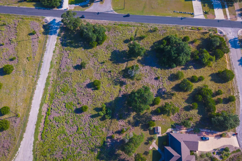 380 S Calvin Barrett Road Blanco, TX 78606