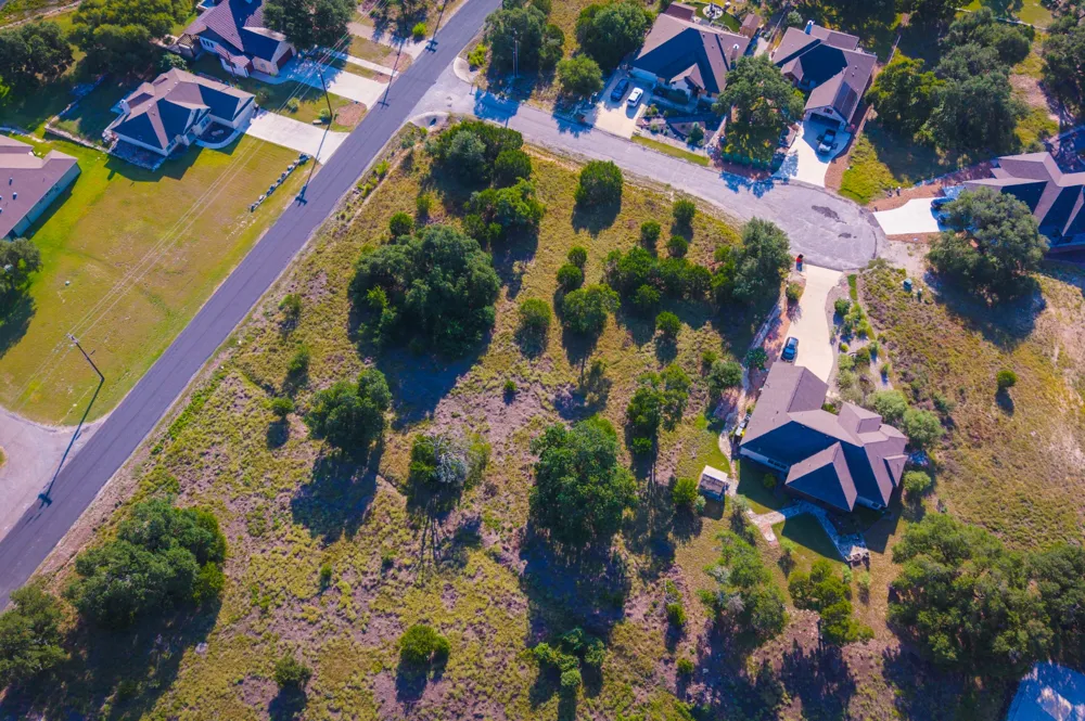 380 S Calvin Barrett Road Blanco, TX 78606