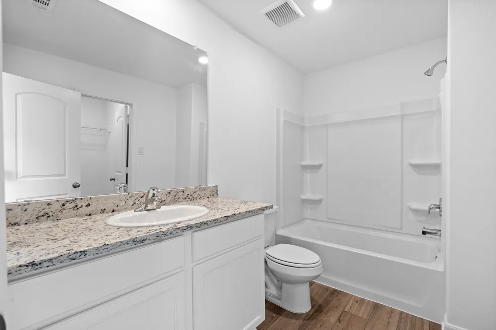 242 Myrtle Oak Drive Maxwell, TX 78656
