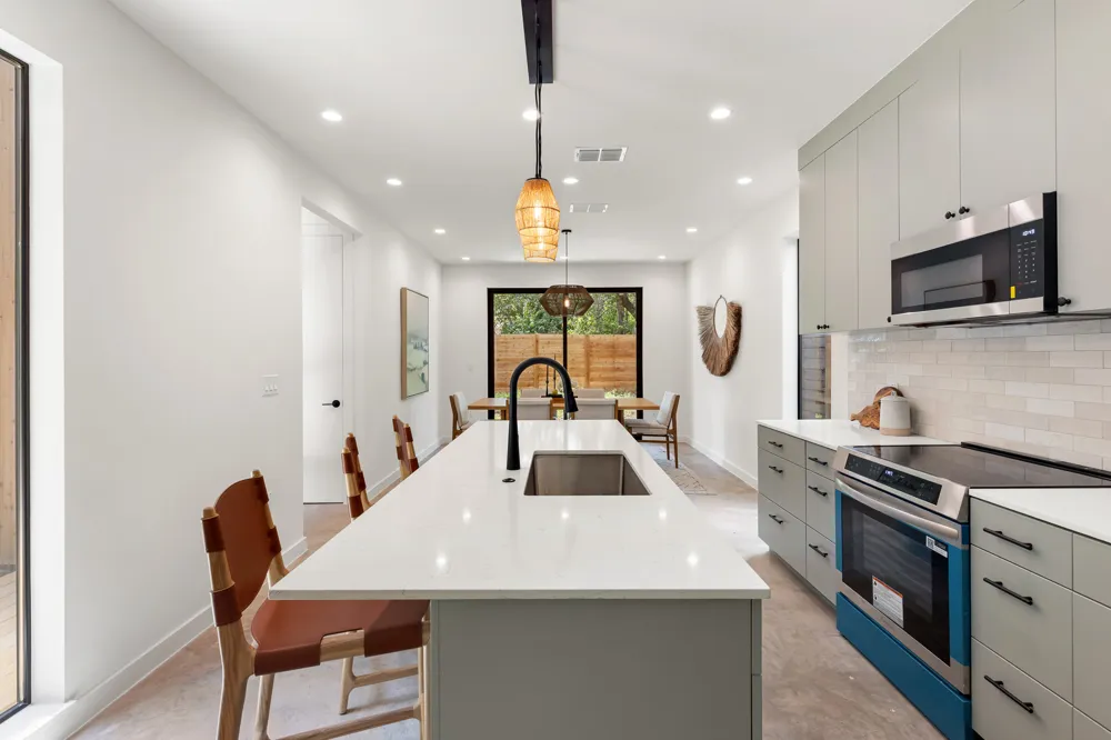 2308 S 2nd Street #2 Austin, TX 78704