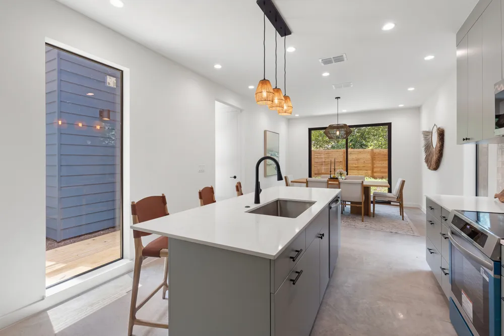 2308 S 2nd Street #2 Austin, TX 78704