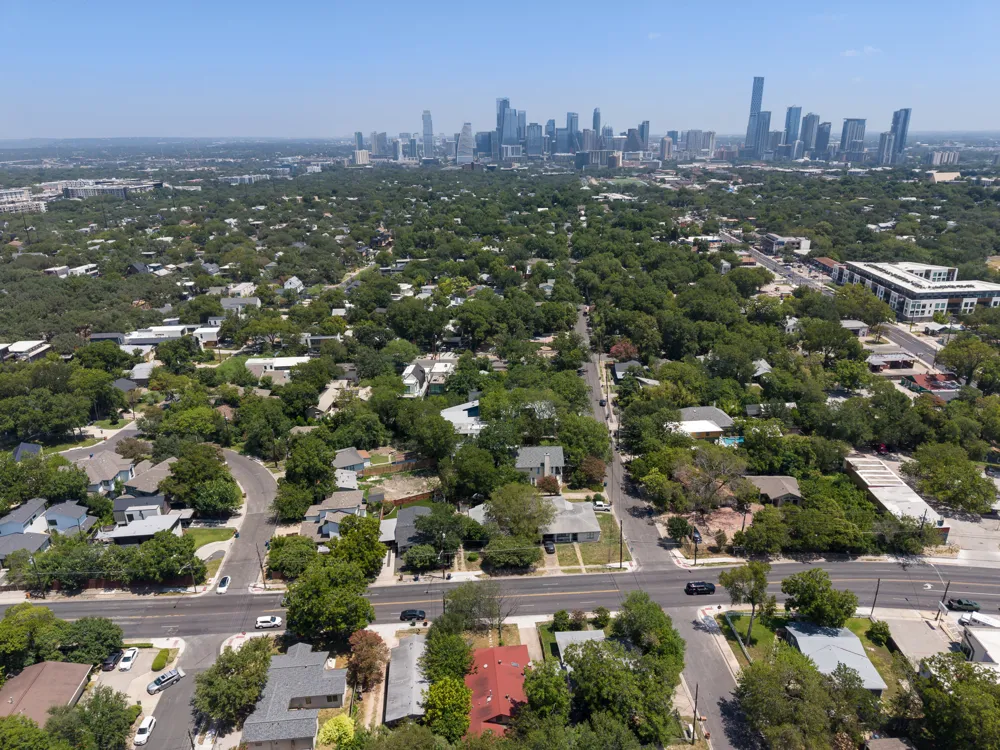 2308 S 2nd Street #2 Austin, TX 78704