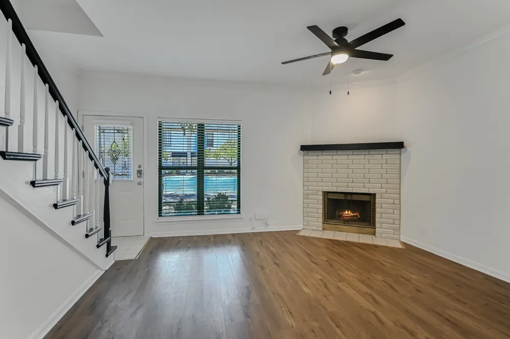 1307 Kinney Avenue #107 Austin, TX 78704
