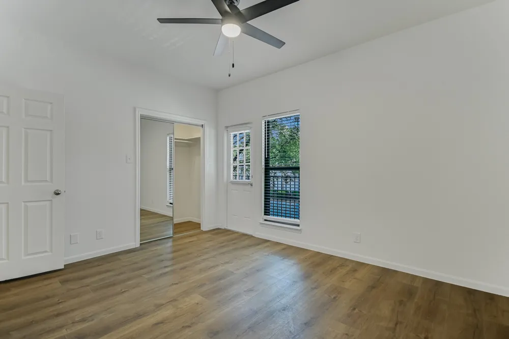 1307 Kinney Avenue #107 Austin, TX 78704