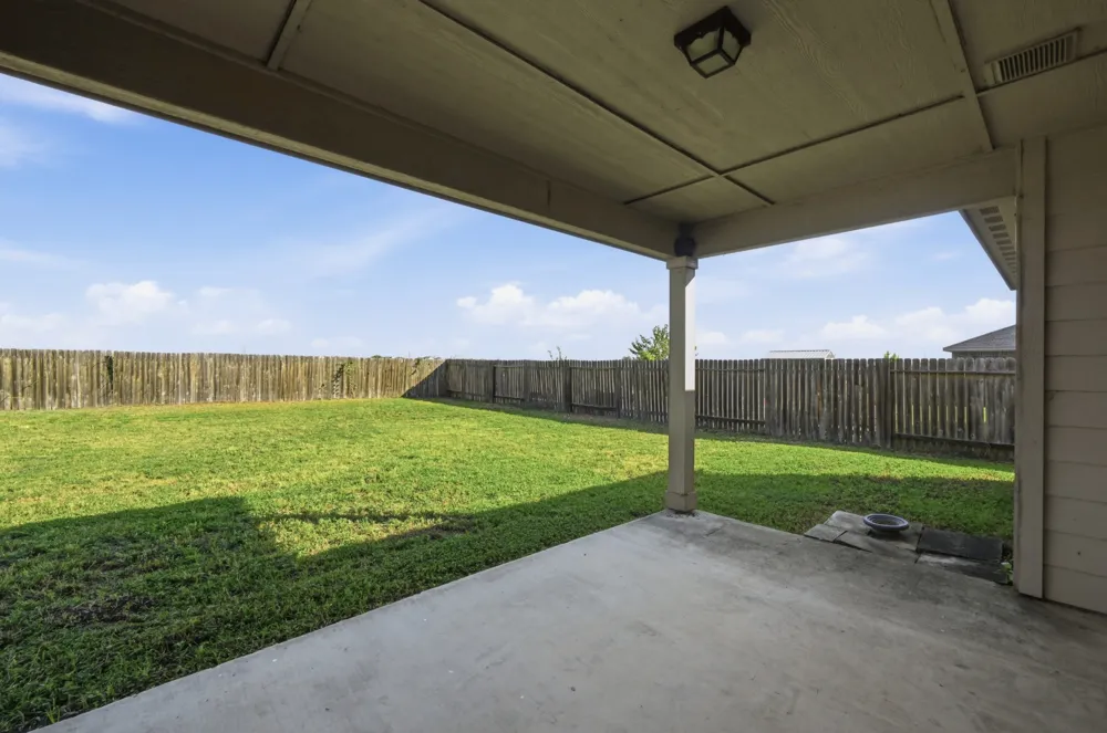 1216 Violet Lane Kyle, TX 78640