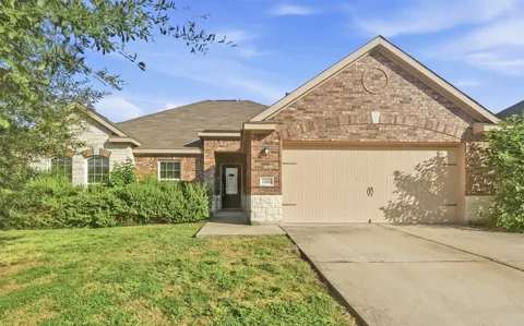 1216 Violet Lane