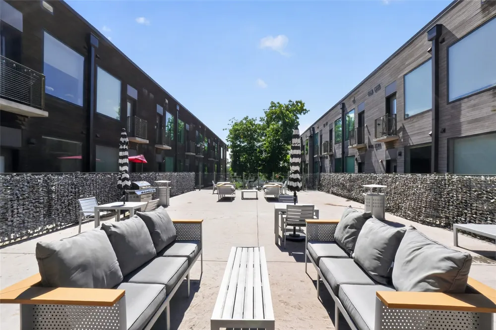 1800 E 4th Street #202 Austin, TX 78702